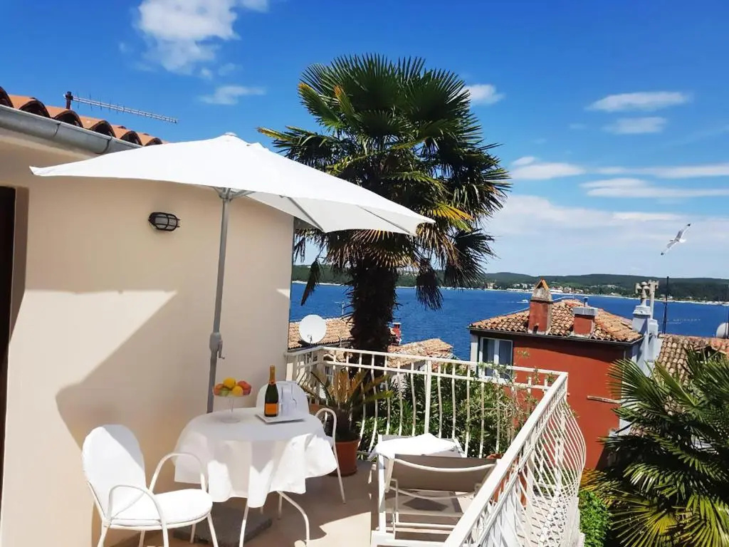 Sea View House