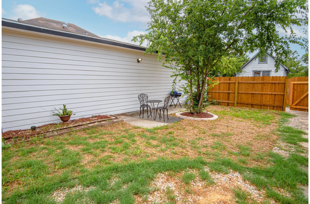 Spacious 4 BR Home Near River Walk 6 Mins Drive