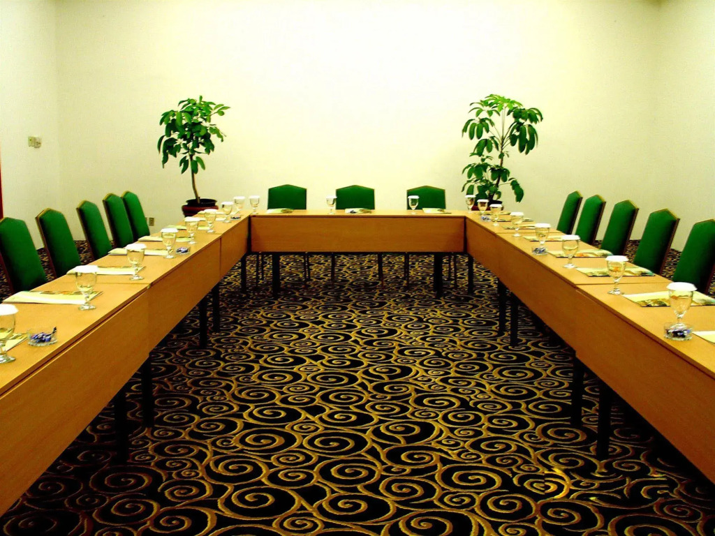 Grand Cemara Hotel