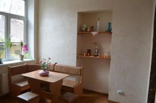 Lviv's Prospekt Shevchenka apartments