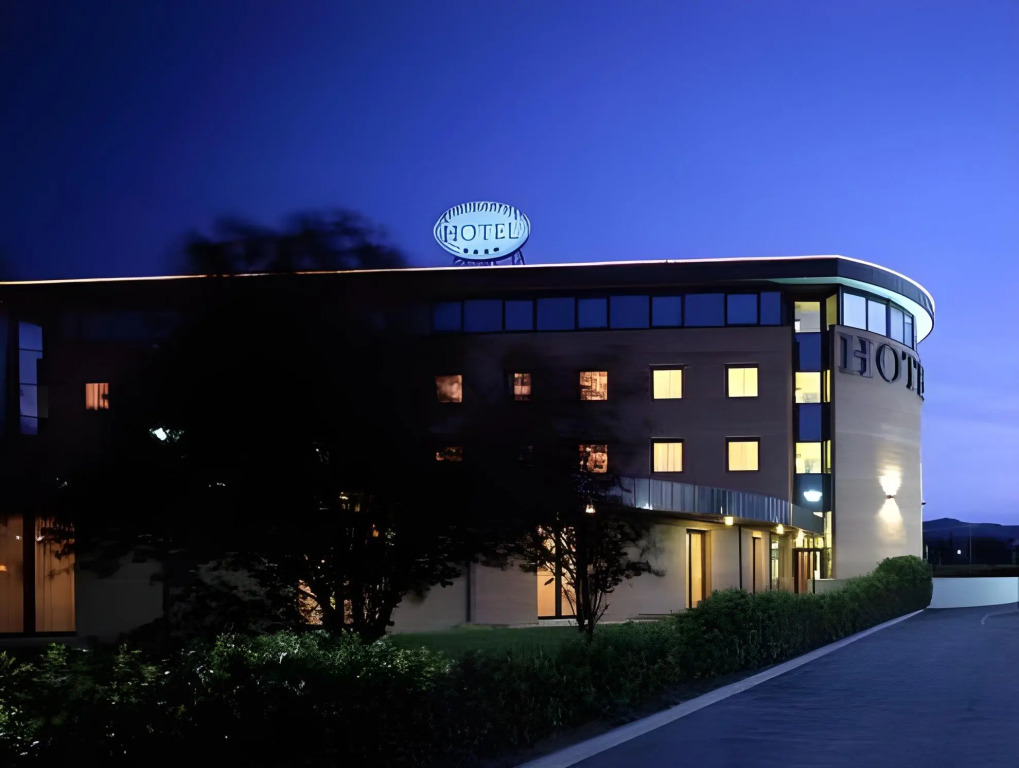 Phi Hotel Emilia