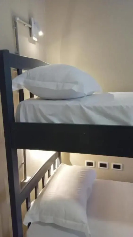 Mandarine hostel