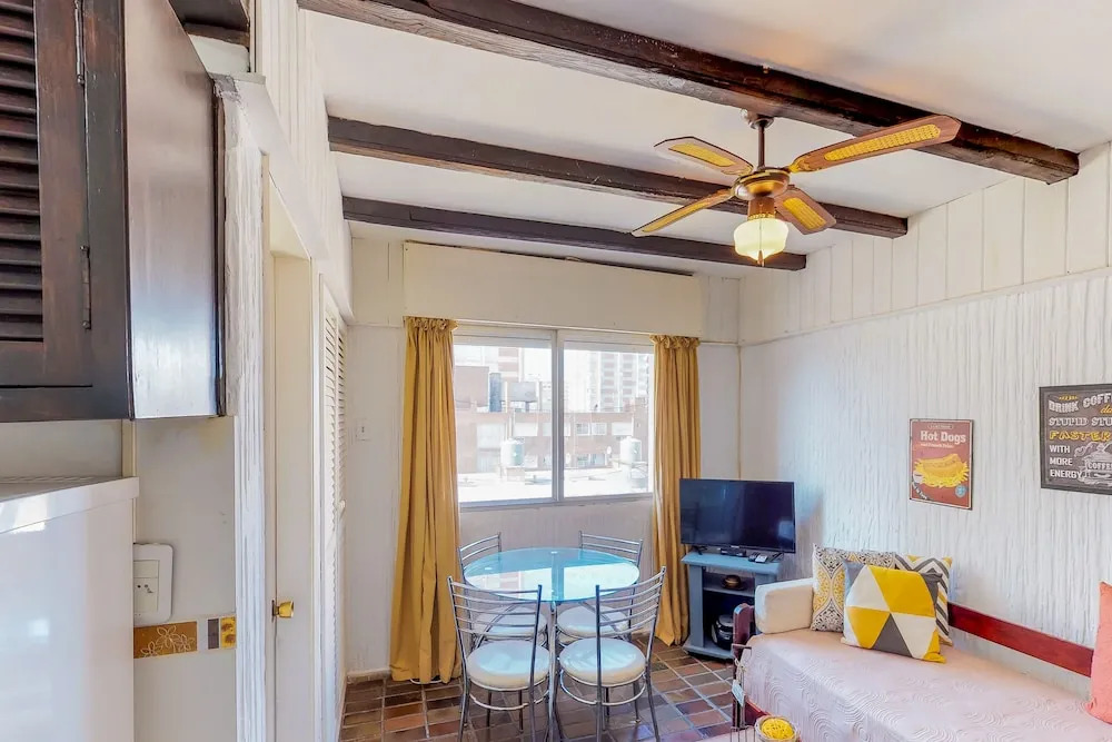 Apartamento Cómodo en Avenida Gorlero - Edificio Isla Lobos