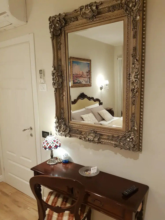 B&B Fine Venice