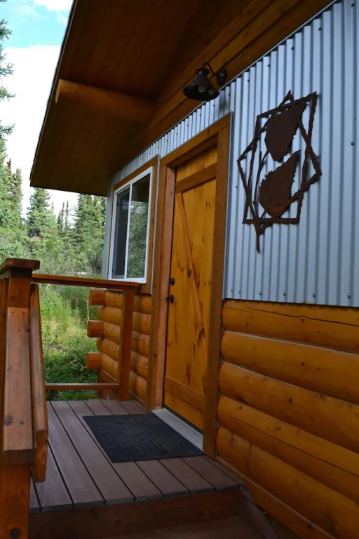 Tonglen Lake Lodge