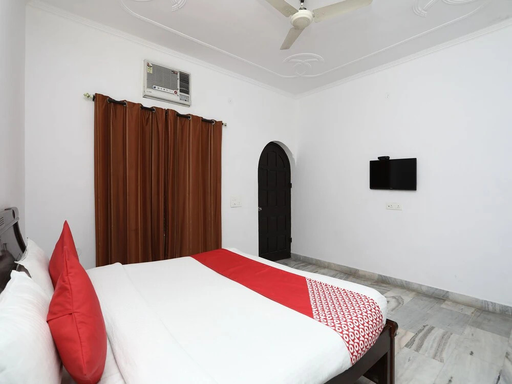 OYO 12651 Hotel Kailasa