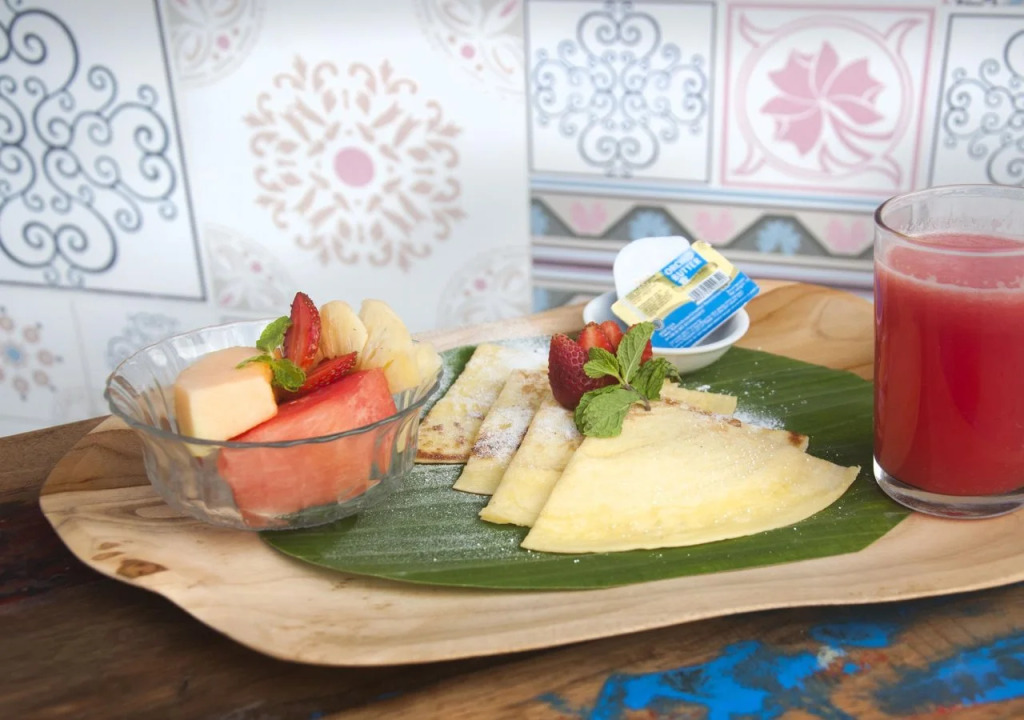 Hola Seminyak