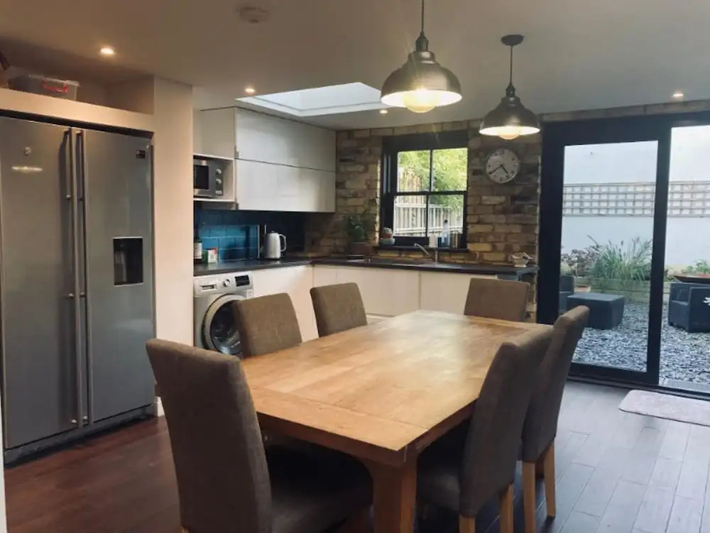 Charming 3-bed House in London