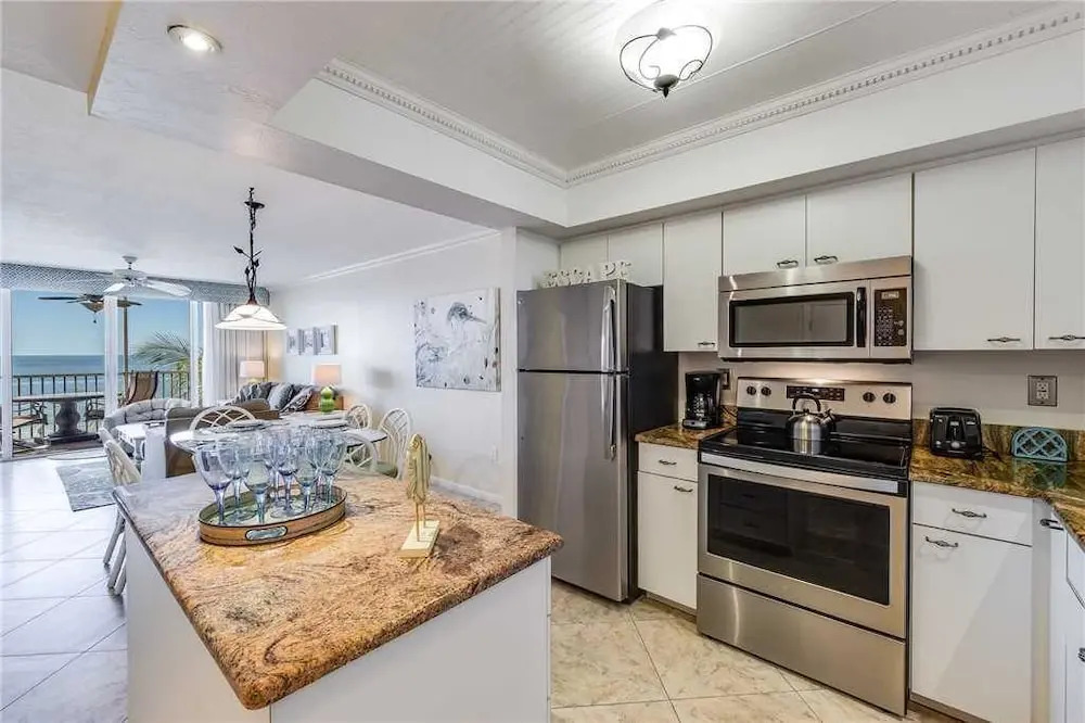 Estero Island Beach Villas 304 - Two Bedroom Condo
