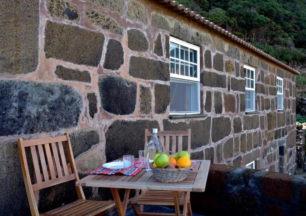 Caldeira Guesthouse