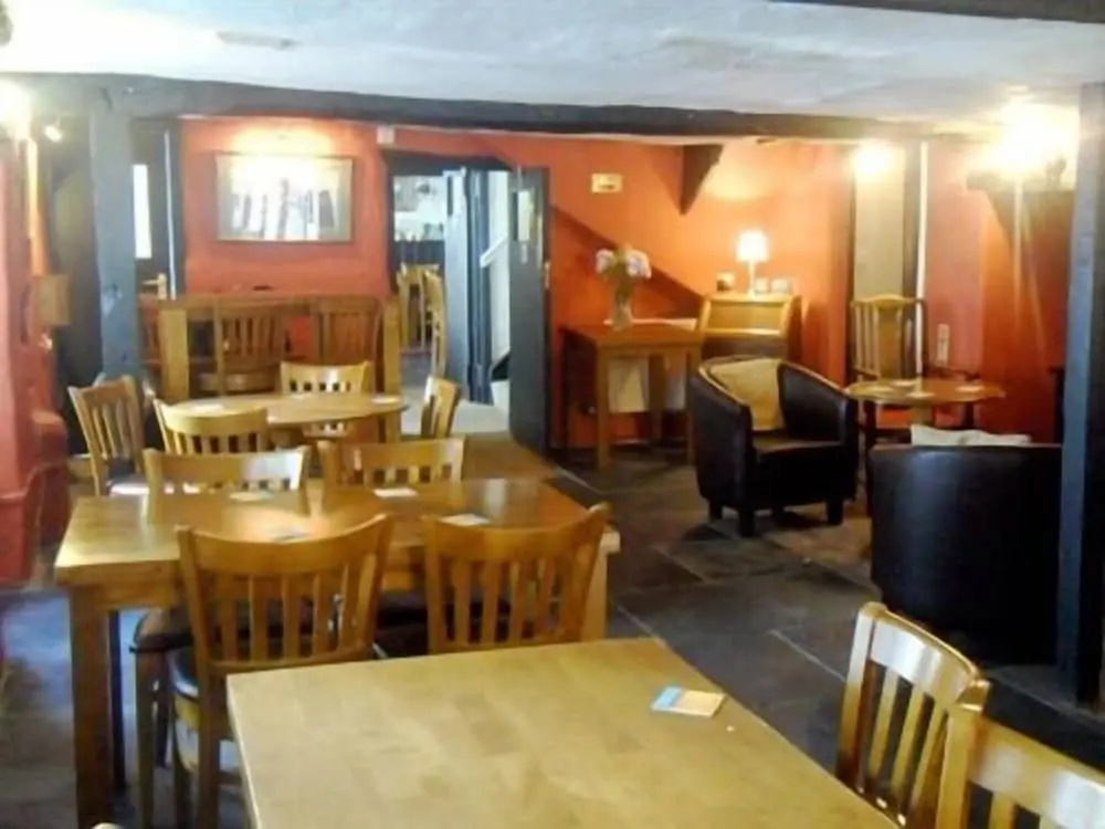 The Exeter Inn
