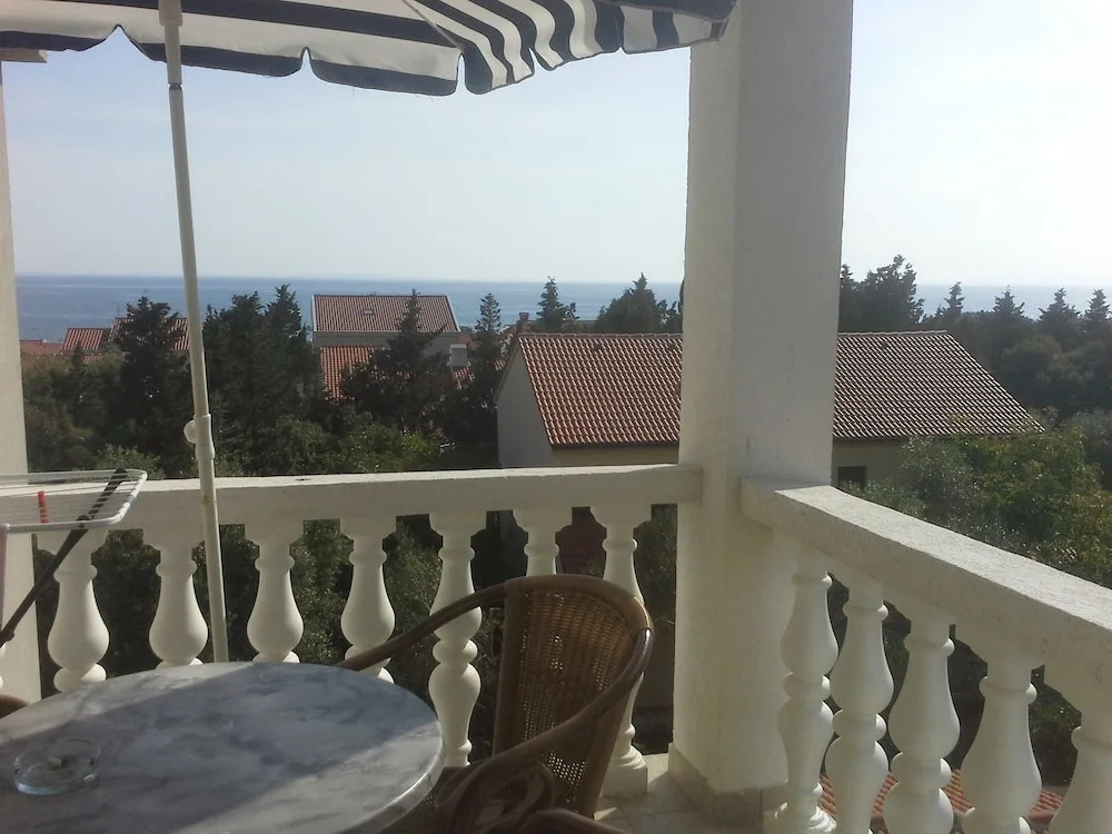 Hot beat of sea in area apartments - Adults Only