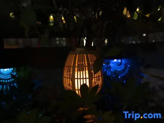 Xinli Business Hotel