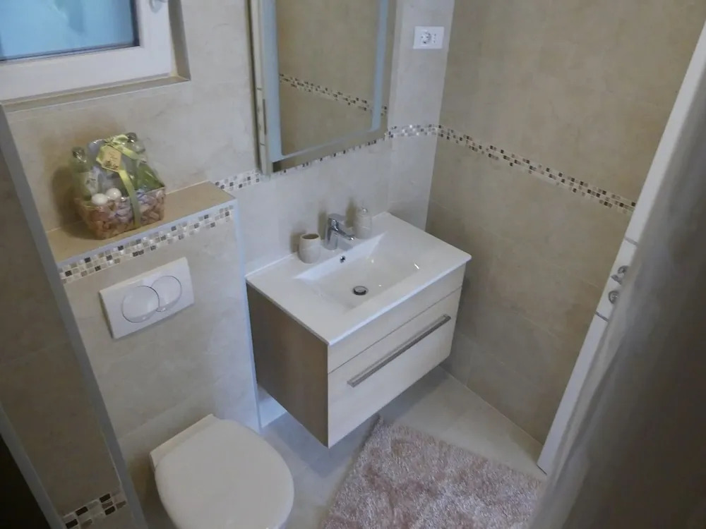 Madonna Guest House