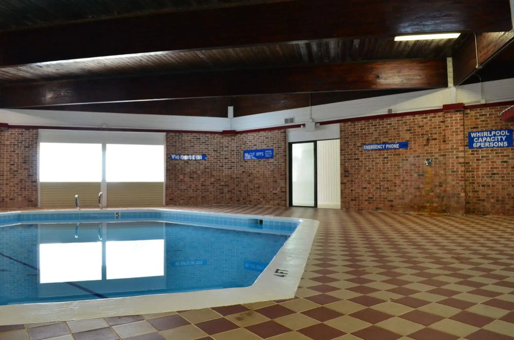 Econo Lodge Manistee