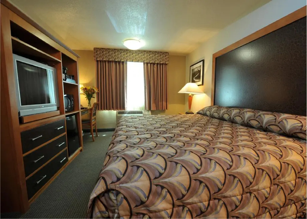 District Hotel by OYO Portland Convention Center
