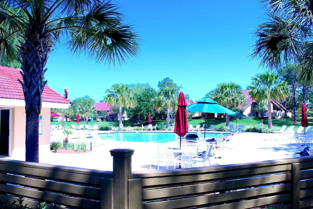 5195 Beachwalk - 3 Br Villa