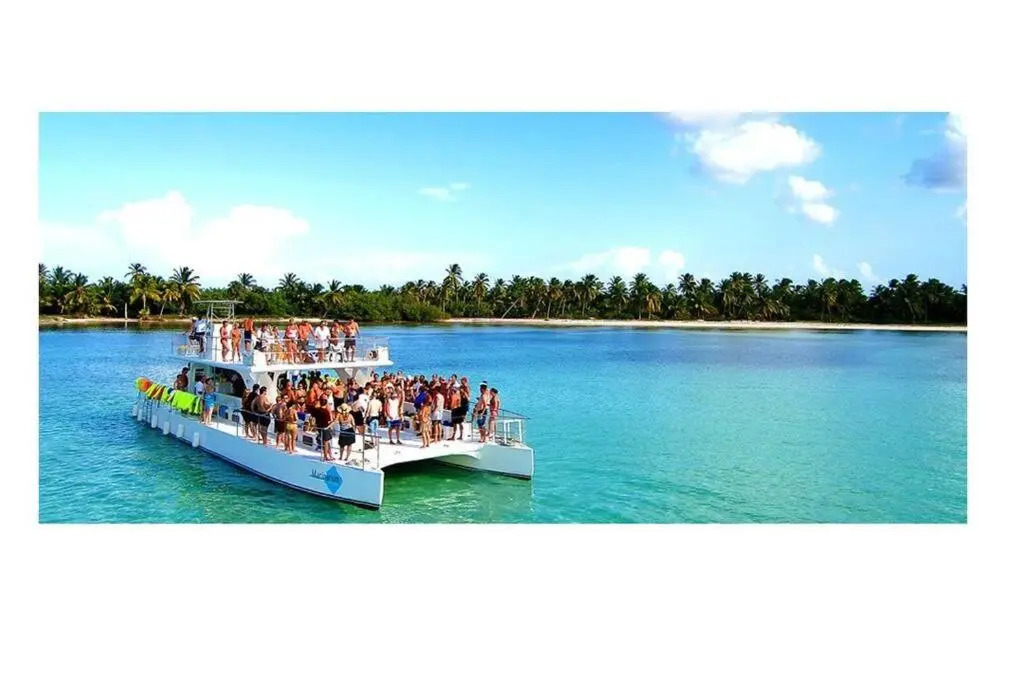 New Condo in Higuey - Long Term Monthly Stay!