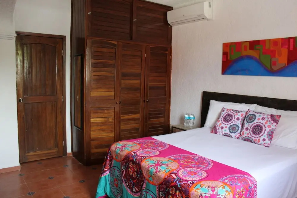 Calmed Beach Front Unit, AC, Wifi