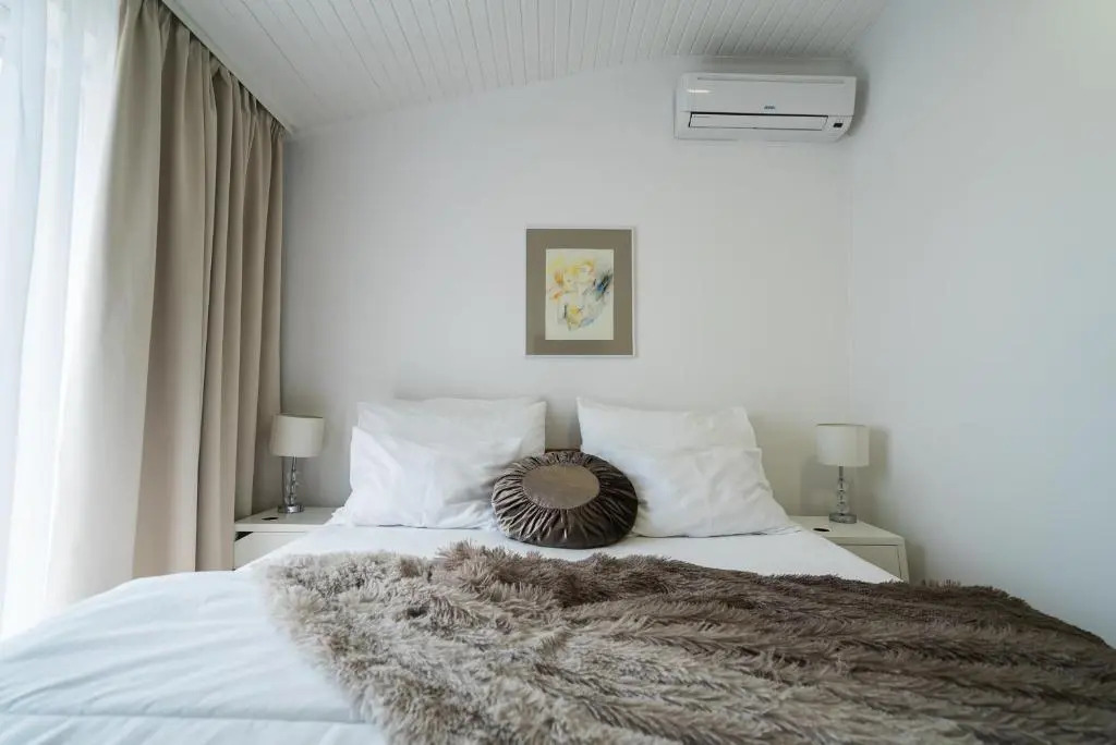 Rooms Lana