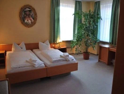 Ratskeller Hotel & Restaurant Lindow