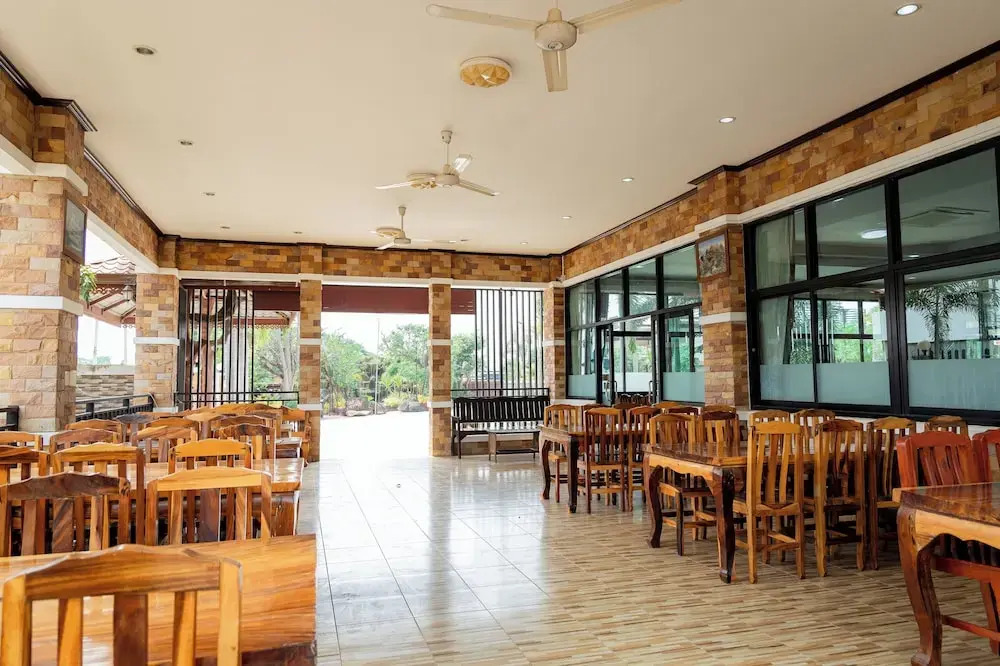 Buengngarm Resort