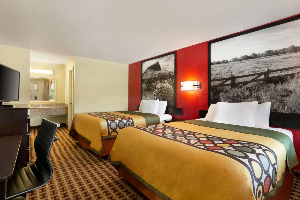 Super 8 by Wyndham Corsicana