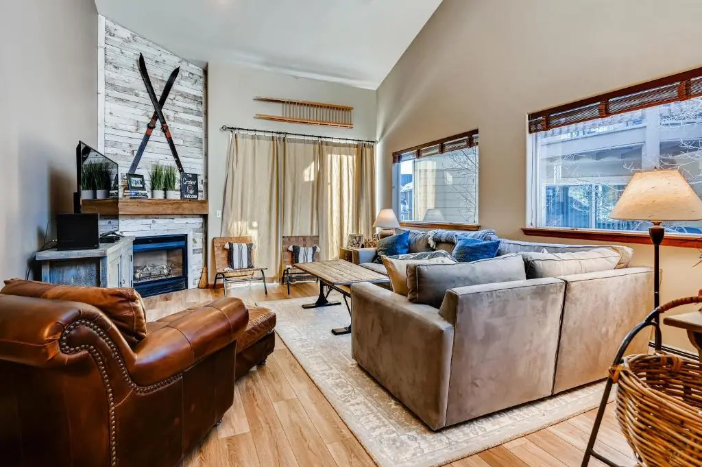 Two-Bedroom Townhome 103F at The Pointe