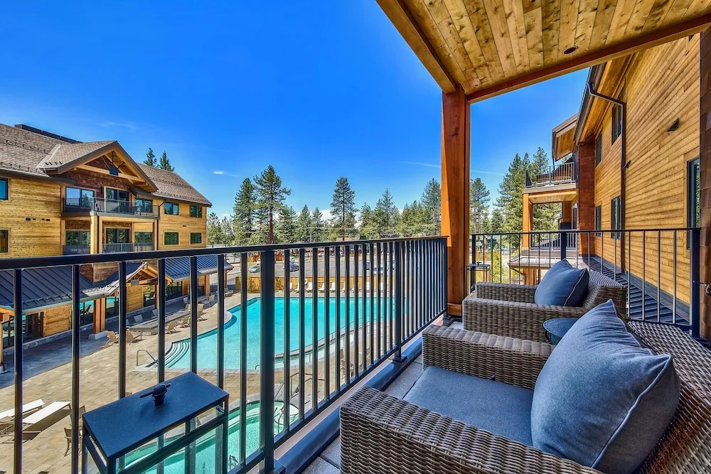 Luxury 2Br Residence Steps From Heavenly Village & Gondola Condo