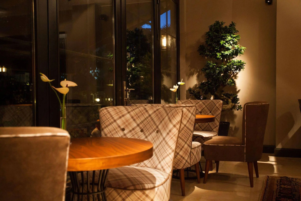 Juliet Rooms & Kitchen