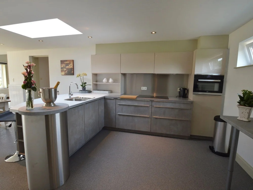 Spacious Holiday Home in Peer with Garden