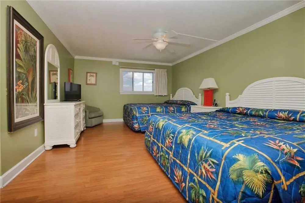 Summit 1511 - Three Bedroom Condo