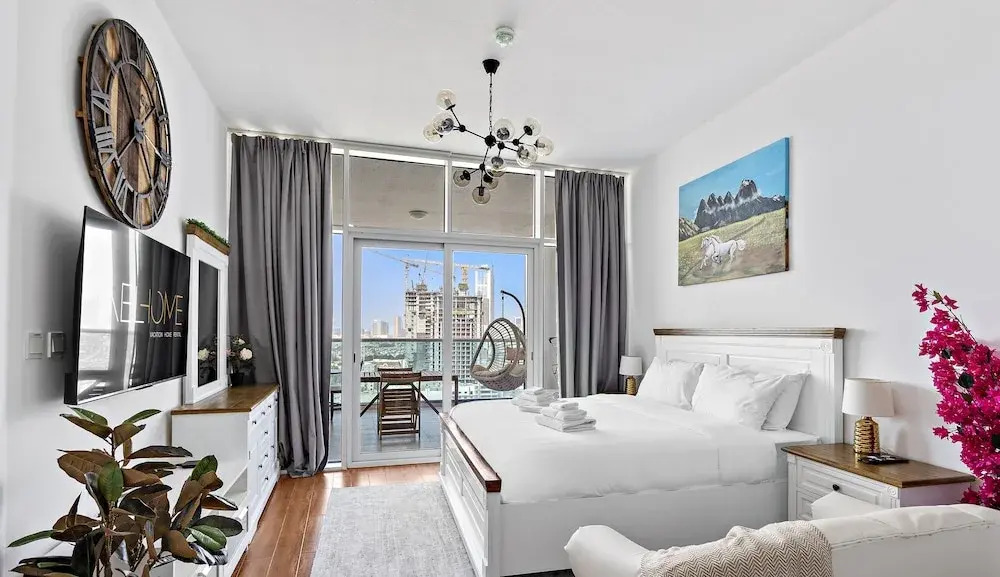 WelHome - Relaxing and Fancy Studio Apt with City View