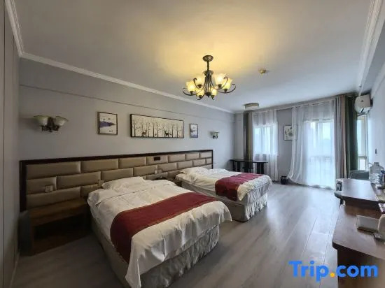 Zhengzhou Xinhaitian Business Hotel (Henan Engineering College Branch)