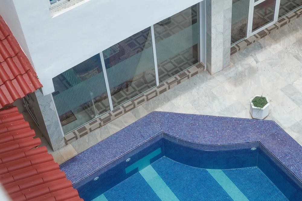 Hotel Columbus