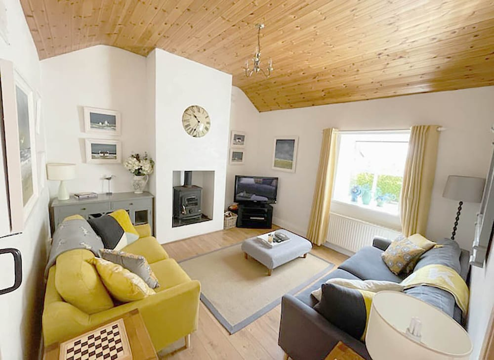 Kizzie Cottage Killorglin by Trident Holiday Homes