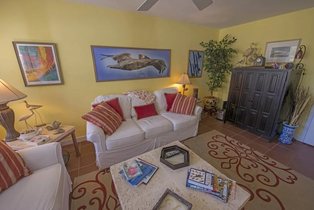 1006 PANFERIO DRIVE - Three Bedroom House