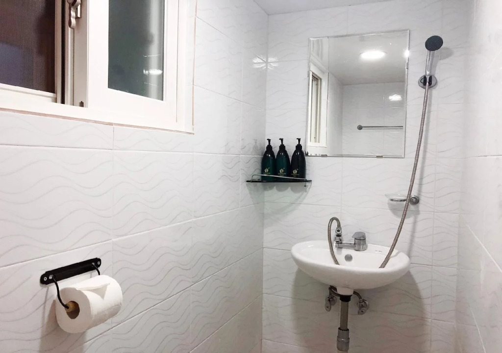 24 Guesthouse Jongno Tower