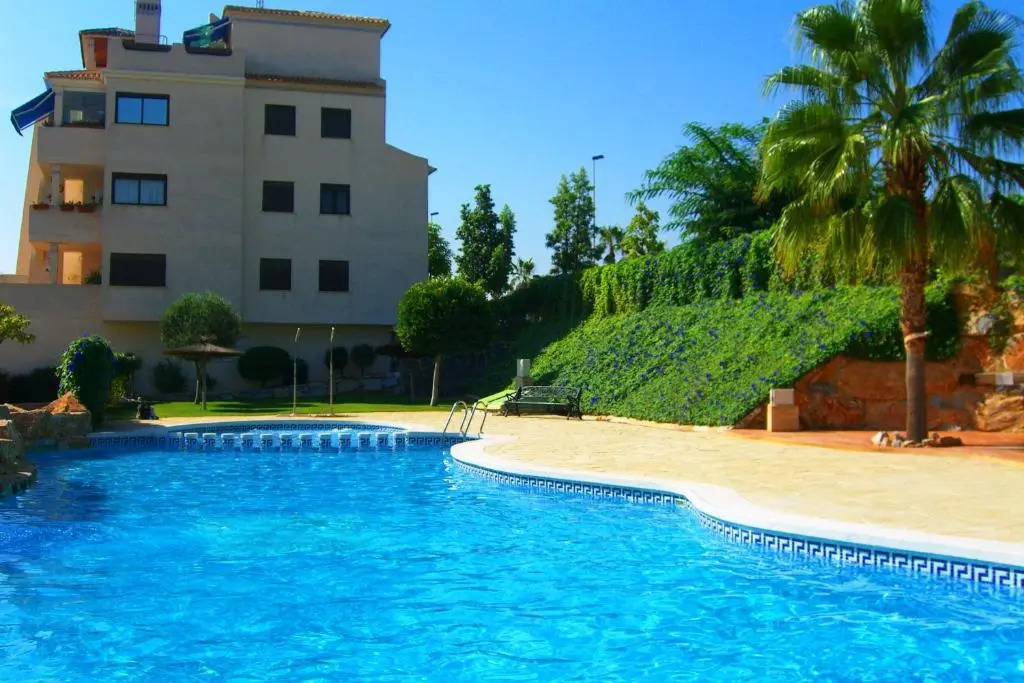 755 Las Ramblas Golf