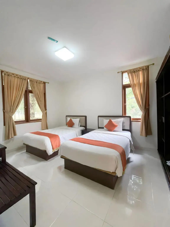 GDW Hotel & Cottage