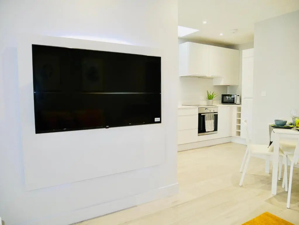 Beautiful Brand New Apartment near the BEACH