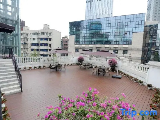 Chengdu Dufu No.72 Hotel (Chunxi Road Tianfu Square)