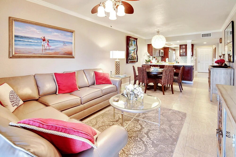 Land's End 302 Building 4 Beautiful Updated Condo Amazing Views!