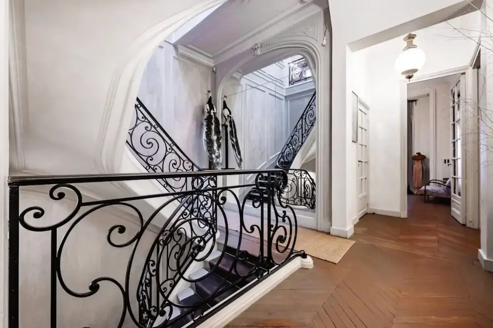 Luxury 5BR House Close to the Arc de Triomphe