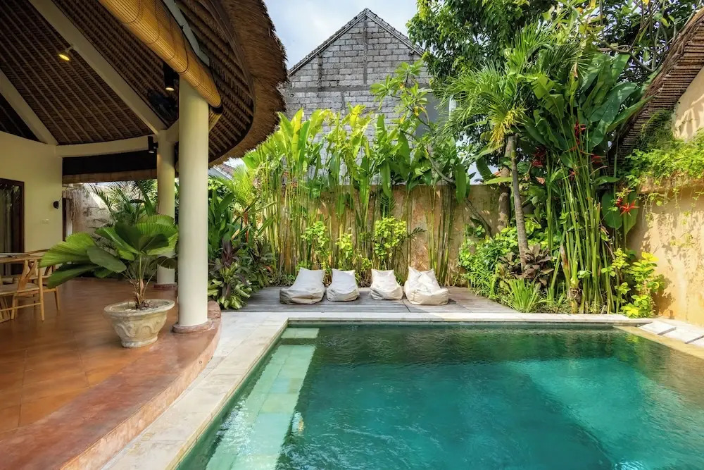 Flor Villa by Betterplace