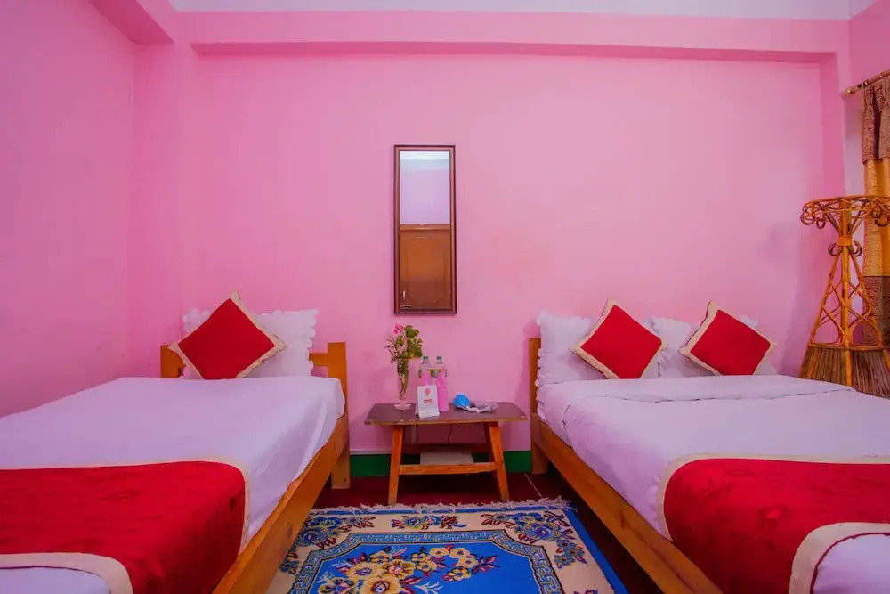 Sunrise Moon Beam Hotel