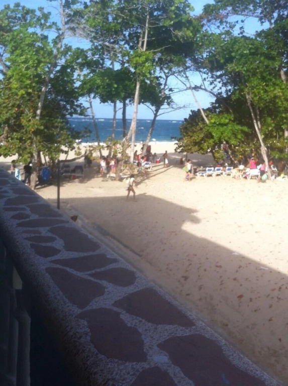 Apartamentos en Playa Dorada