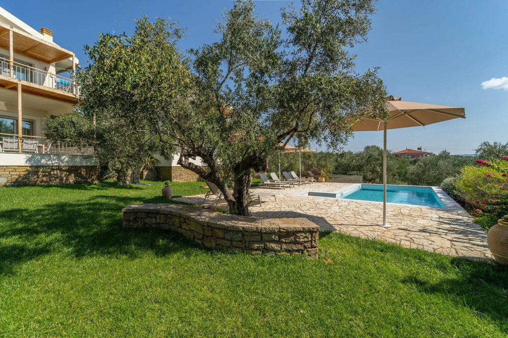 Abelia Luxurious Villas
