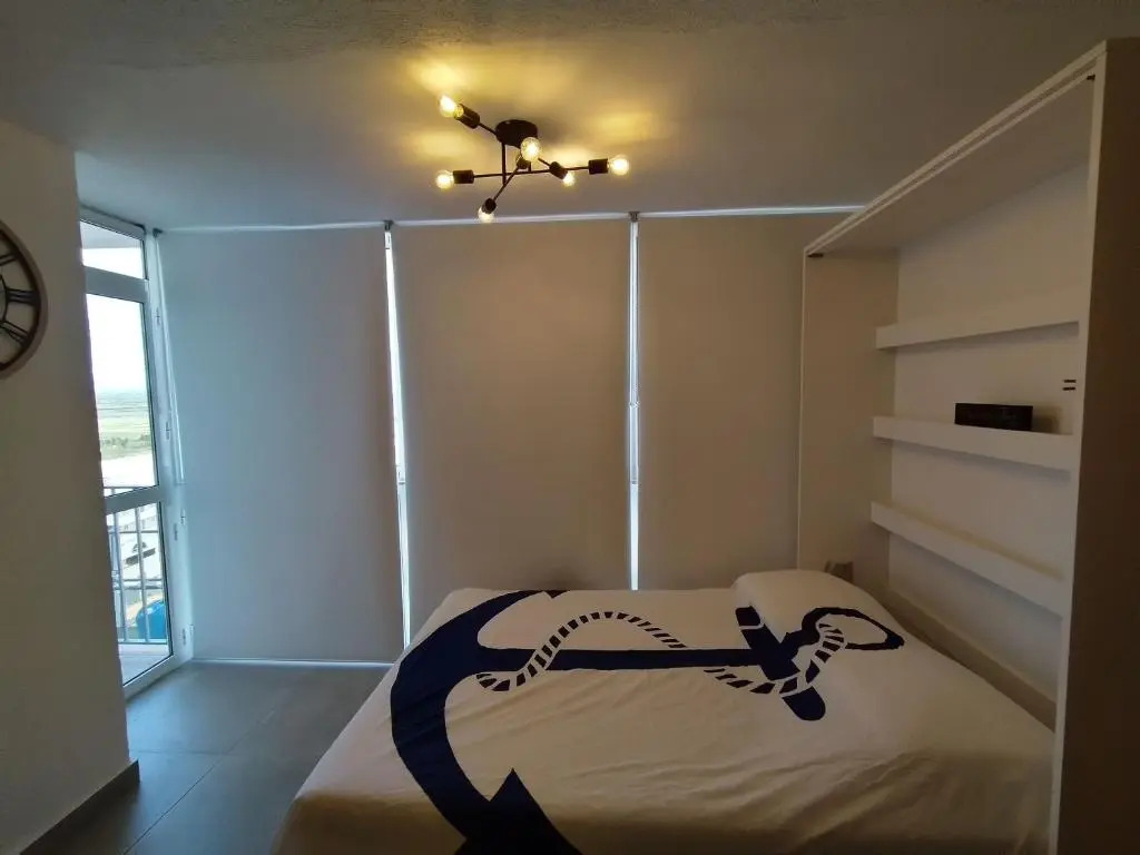 Appartement 4 à 6 pers première ligne de la mer Empuriabrava