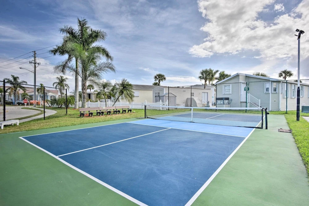 Beach Access & Resort Amenities: Jensen Beach Home